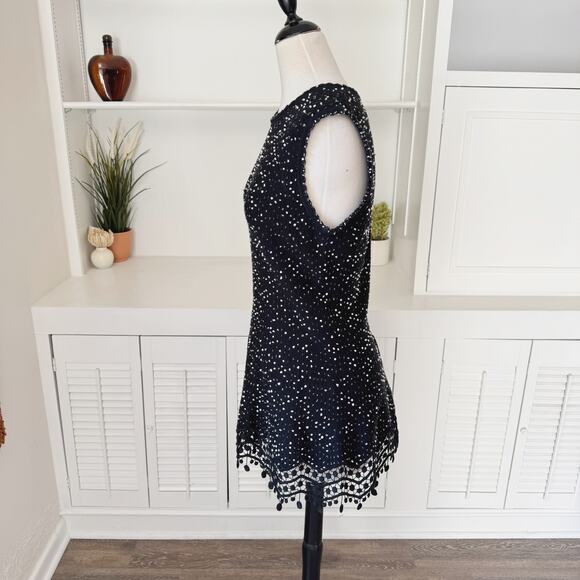 Lela Rose Black White Nubby Boucle Knit Sleeveless Crochet Lace Hem Top Size S - Picture 3 of 7